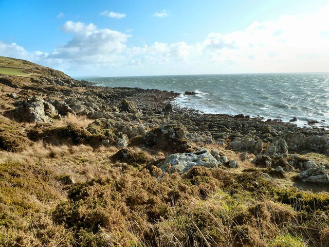 A Coastal Haven: Discovering the Waterfront Gems in Destin's Real Estate Market