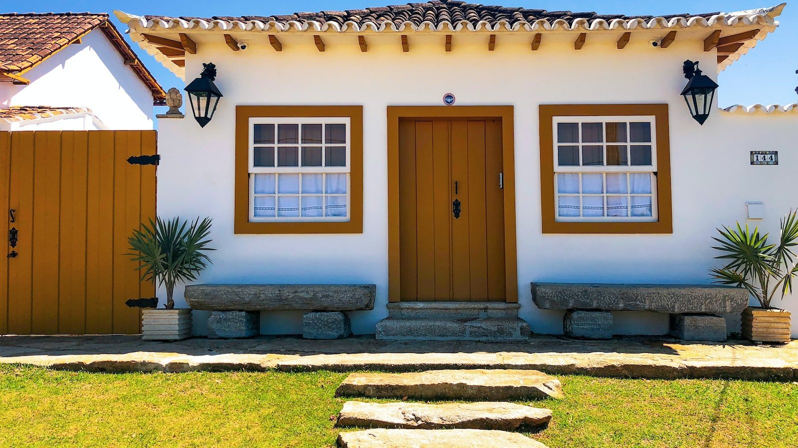 Key Factors to Consider When Purchasing a‌ House in Royal Palm Beach, FL