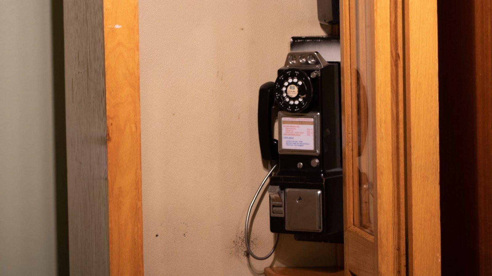 Making an Informed Decision: Key Factors to Consider When Buying a House ‍in Maitland, FL via Zillow