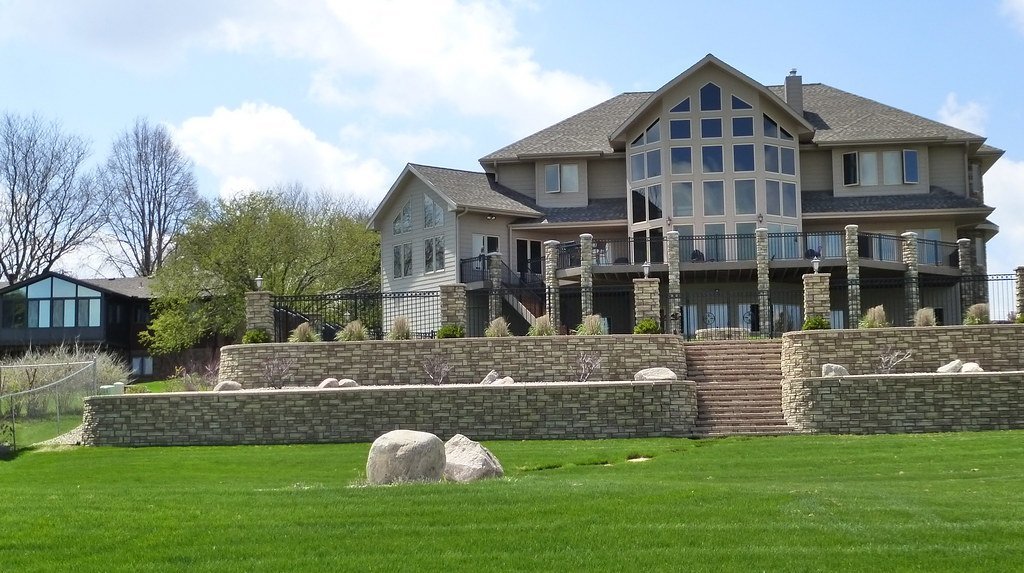 Opulent ⁢Living: Uncover the Extravagant ⁤Features of⁤ Luxury Houses in Aventura, FL