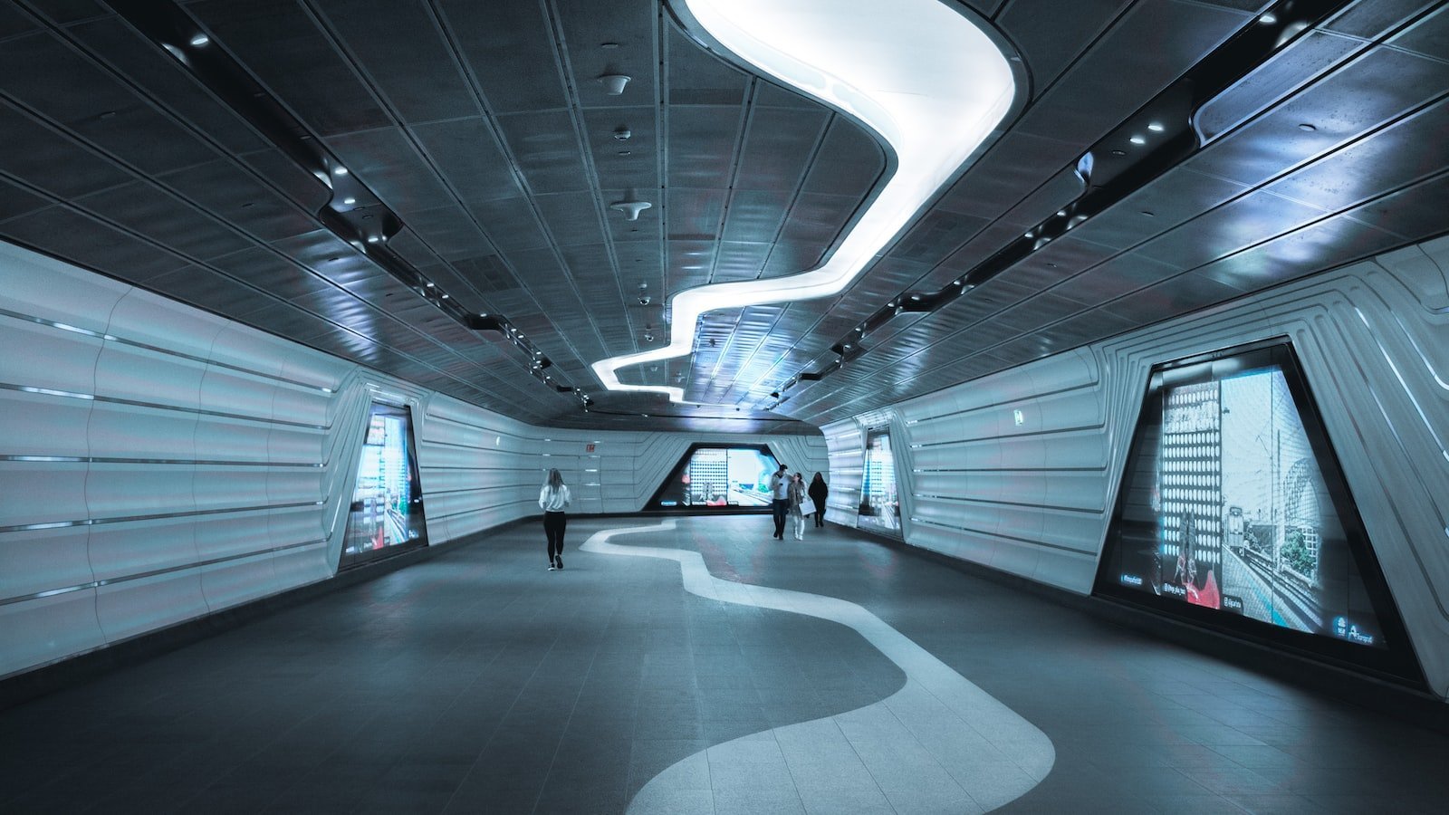 2.⁢ Key Considerations‍ for ⁣Prospective‌ Buyers: Location, Amenities, and ‌Community Vibes