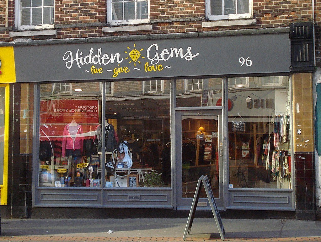 Unveiling ⁢the Hidden⁢ Gems: ⁣Hidden Costs and⁣ Considerations when Buying Real Estate in Venice FL