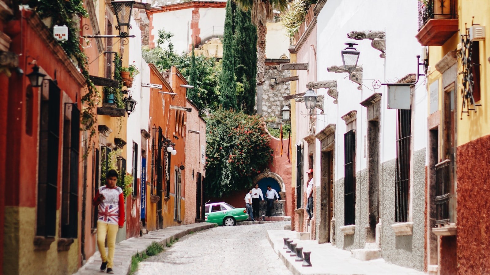 Exploring the Diverse Neighborhoods of Jacksonville FL