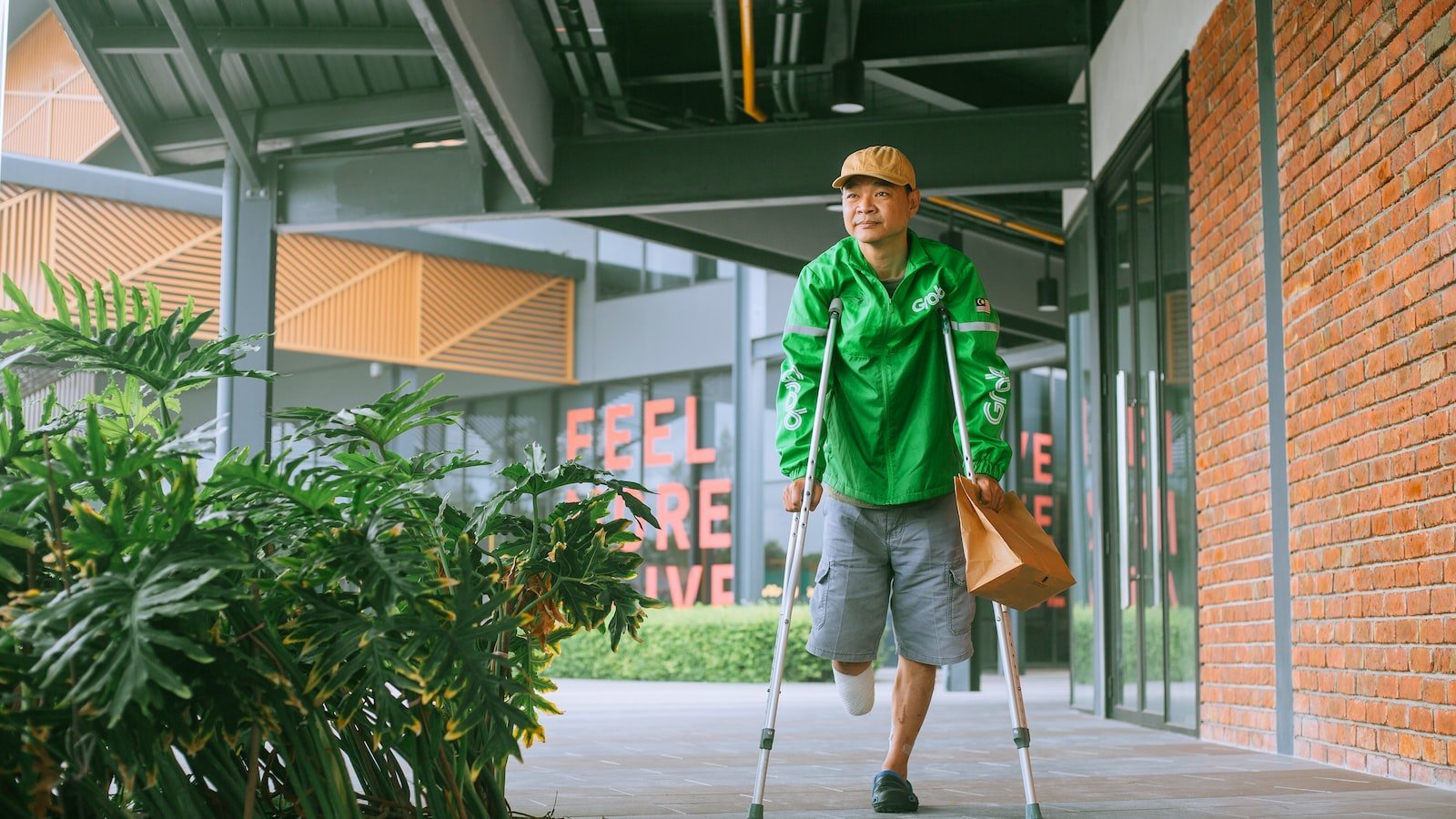 Leveraging Zillow's⁤ Market⁣ Insights for Making ​Informed‍ Decisions in Pembroke Pines, FL