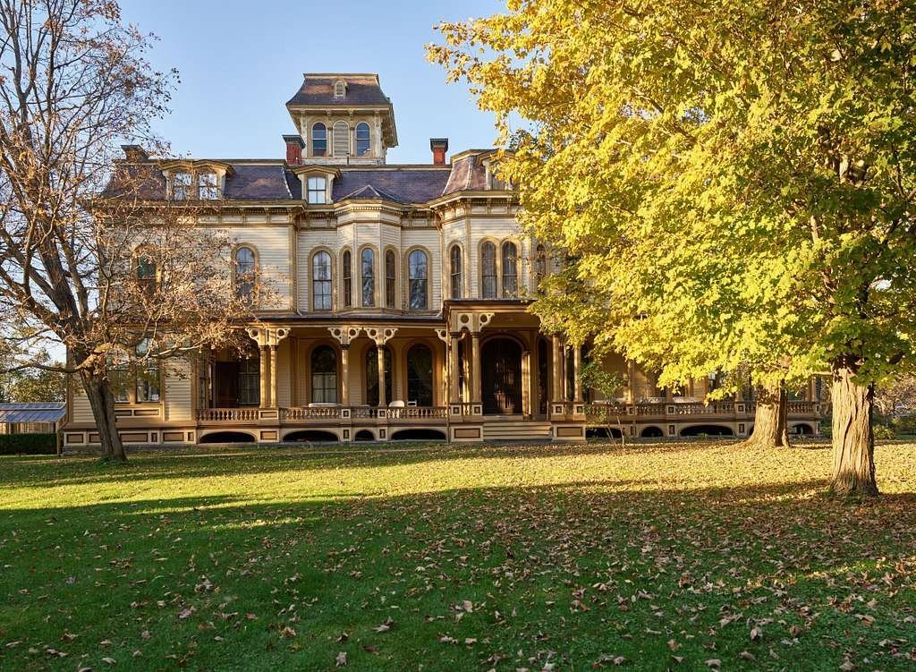 3. Embracing Luxury Living: Exclusive Mansionsâ£ for Sale in Miami FL