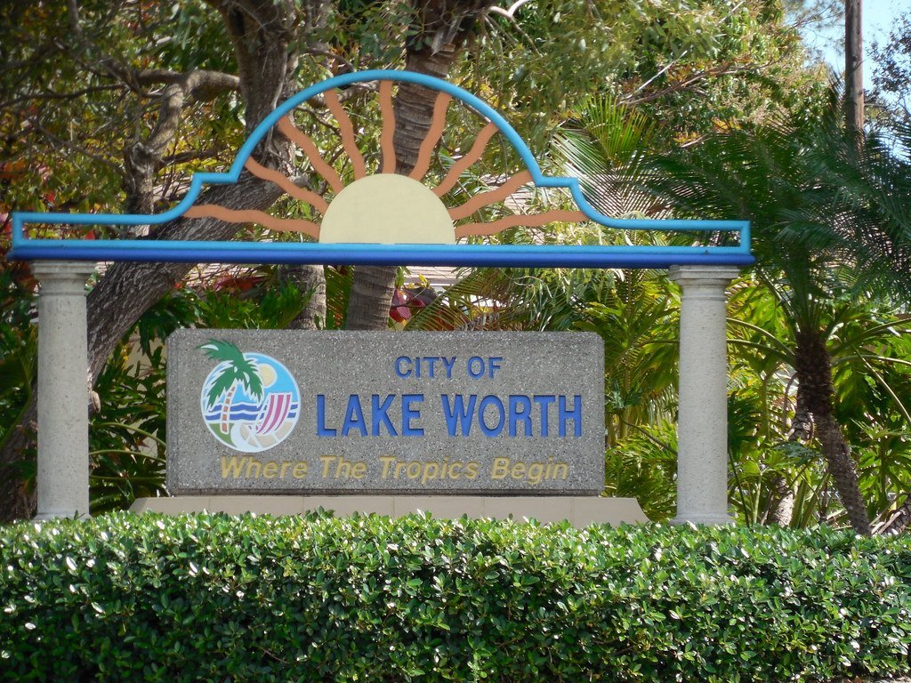 Discover the Unique Charm of Lake Worth FL:⁢ An Ideal⁢ Community for Homebuyers