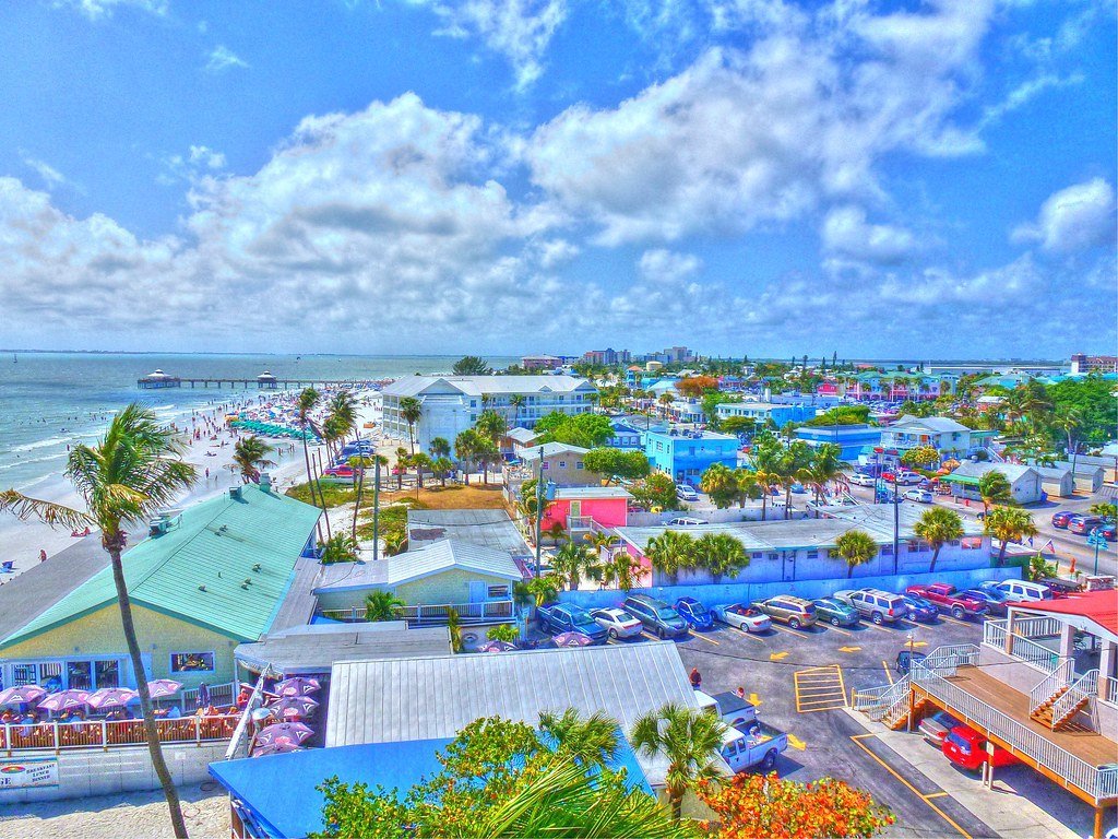 The Charm of ​Fort Myers: A Real Estate Haven in the Sunshine State