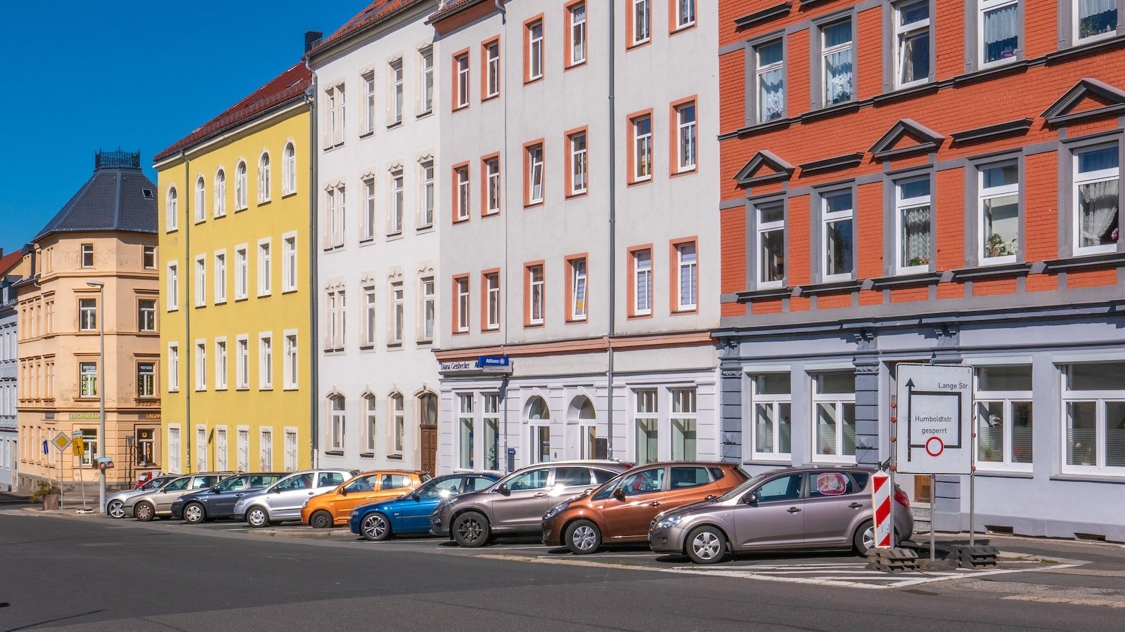 Reasons to Invest in Condos for Sale in Hallandale Beach FL