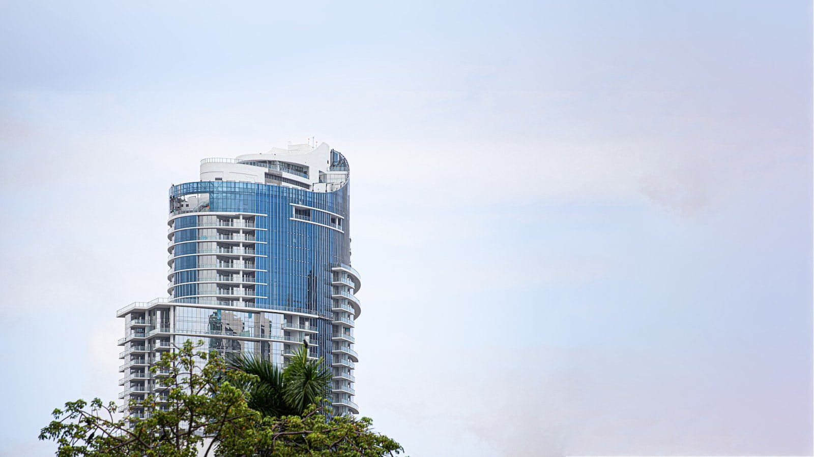 Luxury Condos ‍in North Miami: ‌An Oasis⁤ of ⁤Glamour and Style