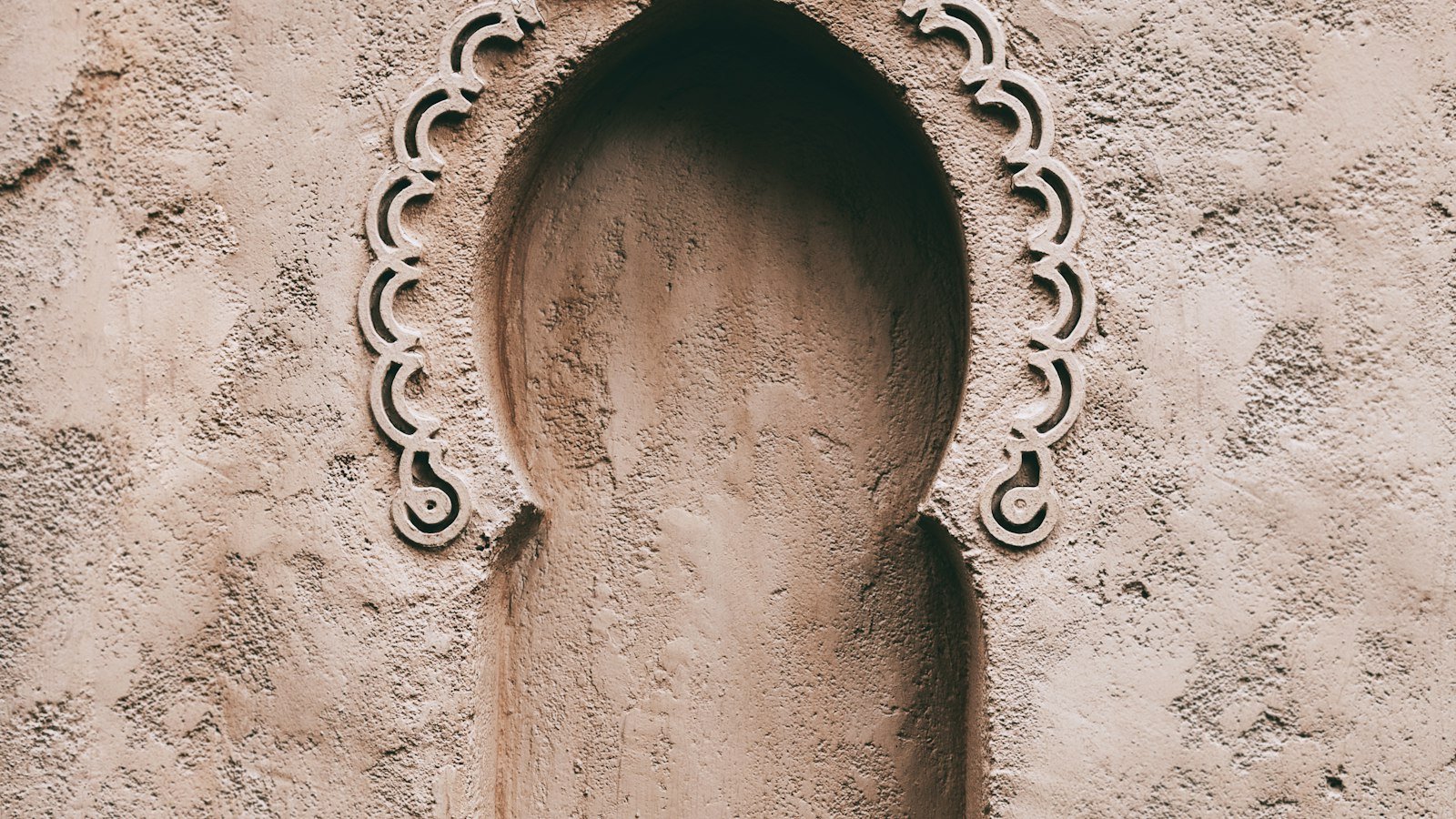 Unveiling Oviedo FL's Top Realtors: Expertise, Experience, and Track Record