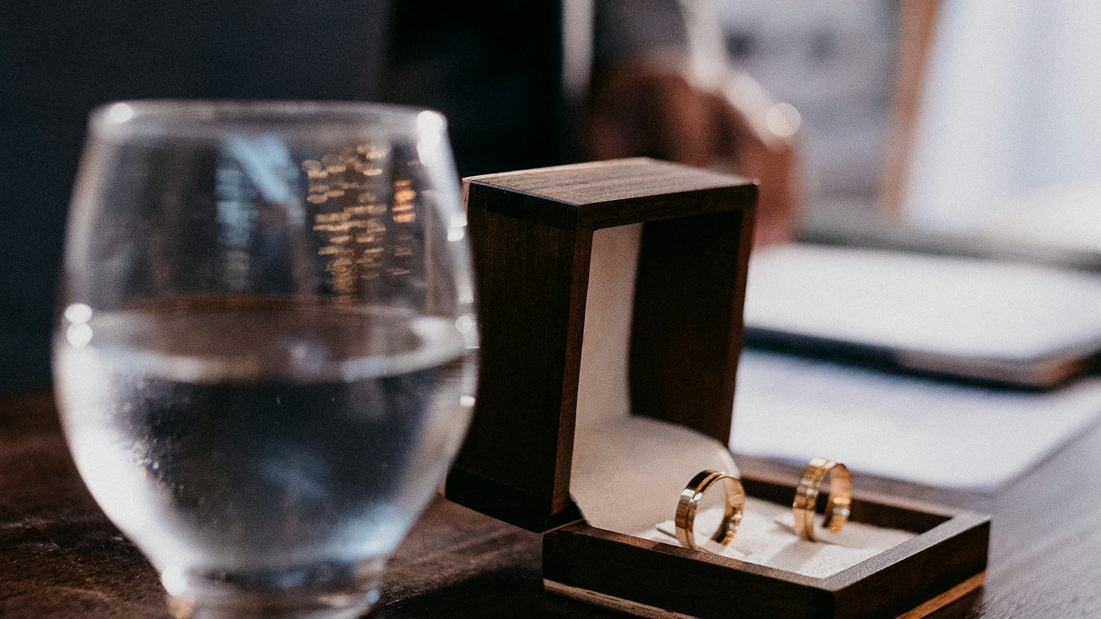 4. Making Informed Decisions: Expert Insights on Utilizing Zillow for Sale in Wellington FL