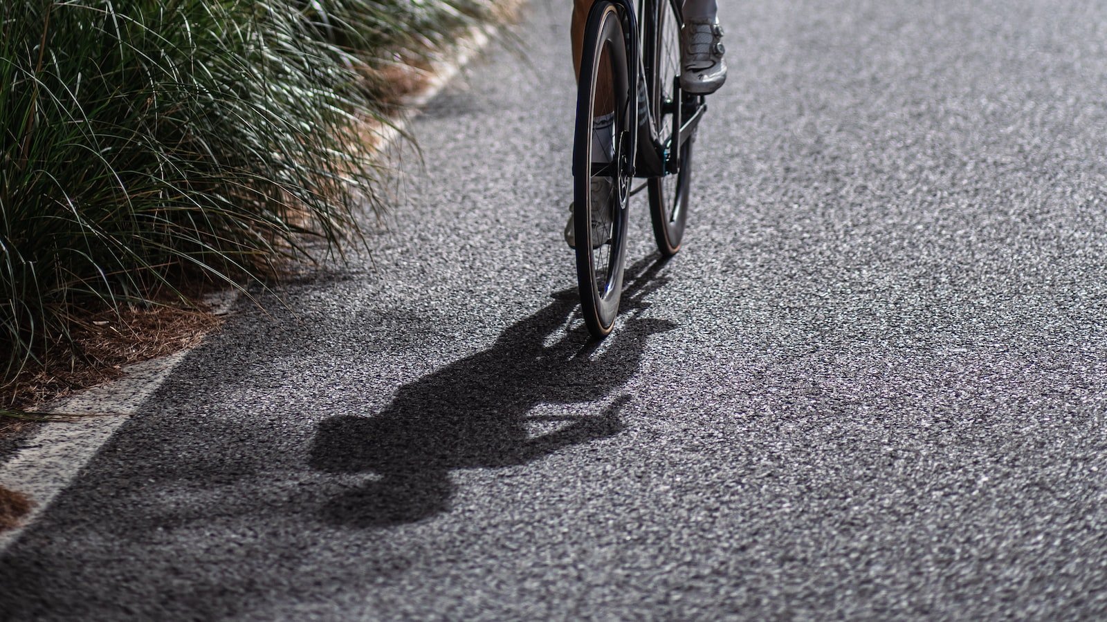 Factors to Consider Before Investing in Townhomes in Eagle Lake FL