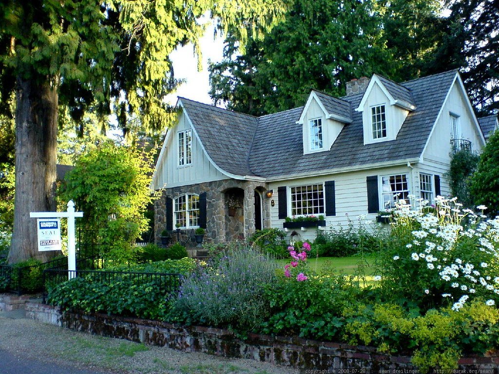 3. A Haven for Nature Enthusiasts: Houses for Sale Near Lake Park FL Boast Proximity to Lush Parks and Scenic Trails