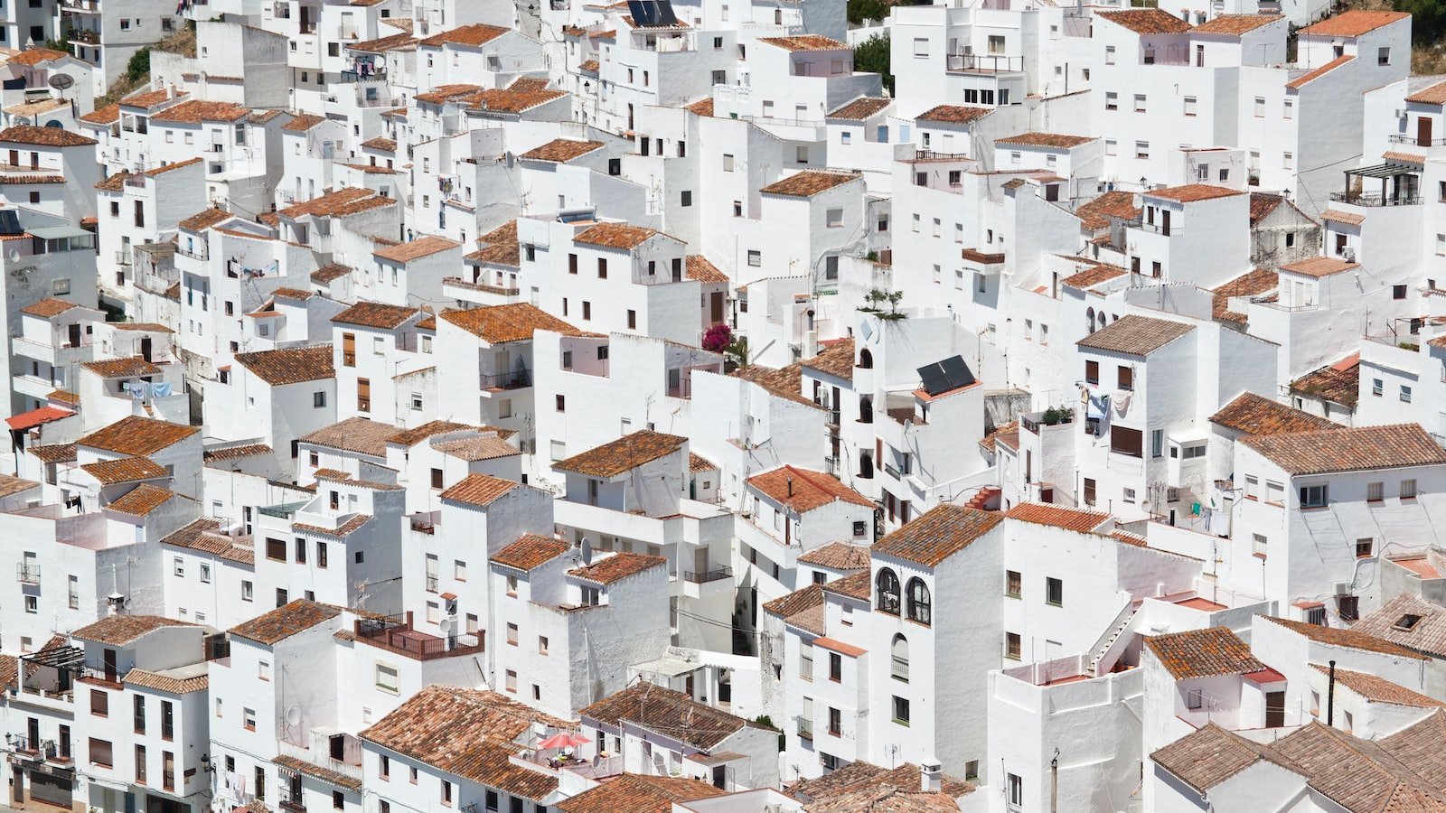 Unveiling the Best Neighborhoods to Explore⤠for Condos in âAventura FL