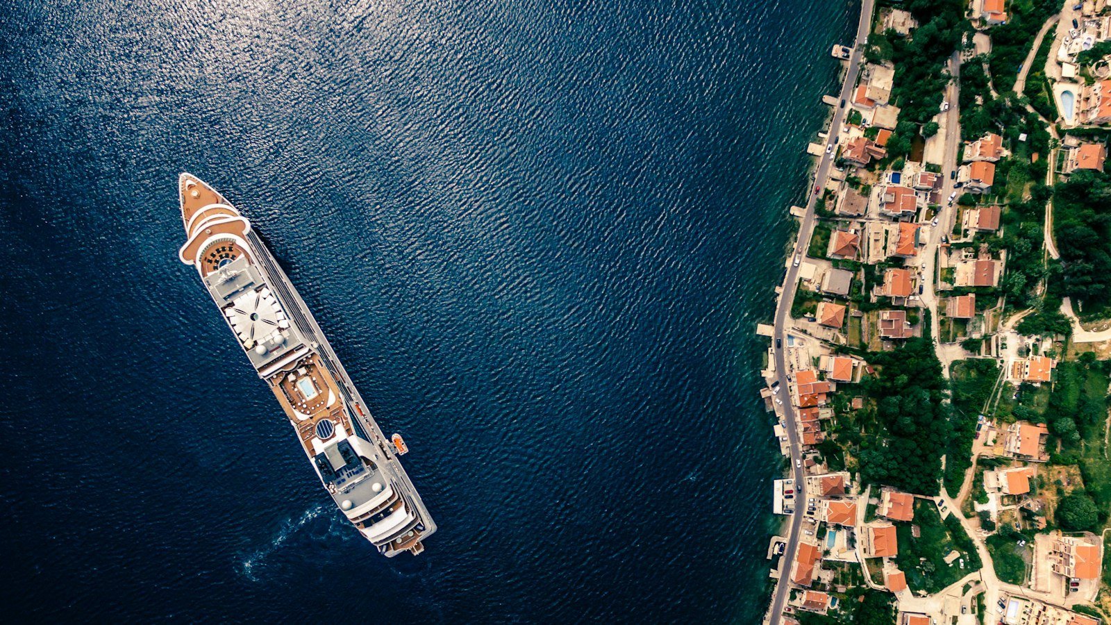 1. Captivating Coastal ⁢Living: Explore the Charm of House for Sale in ⁢Indialantic, FL