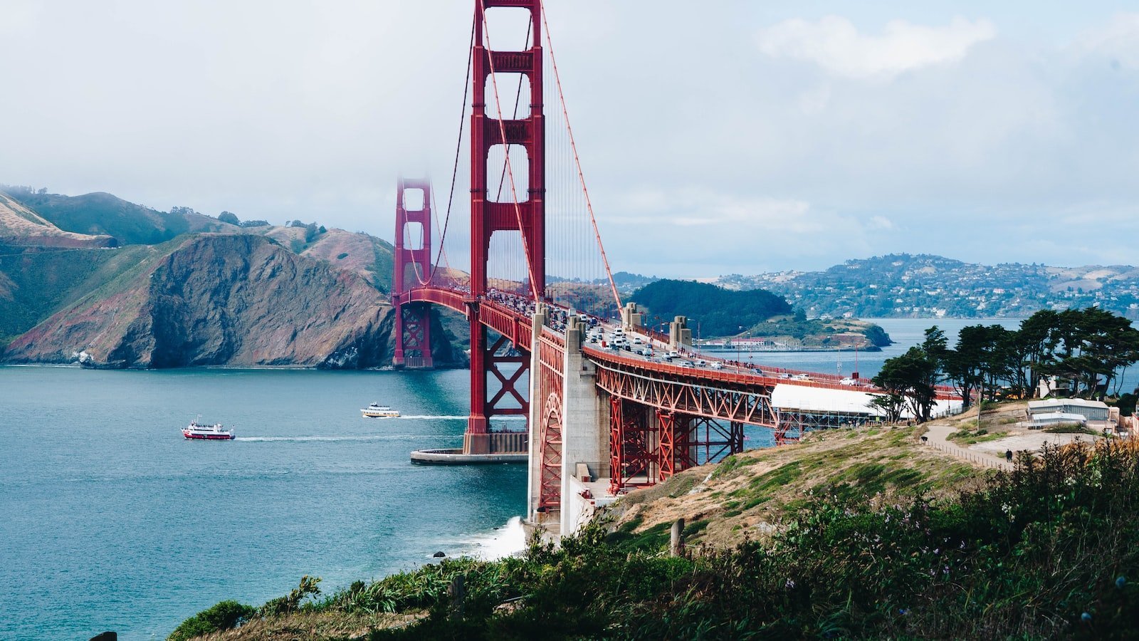 Exclusive Gated Communities: The Epitome of Privacy and Security in Lake Park, FL